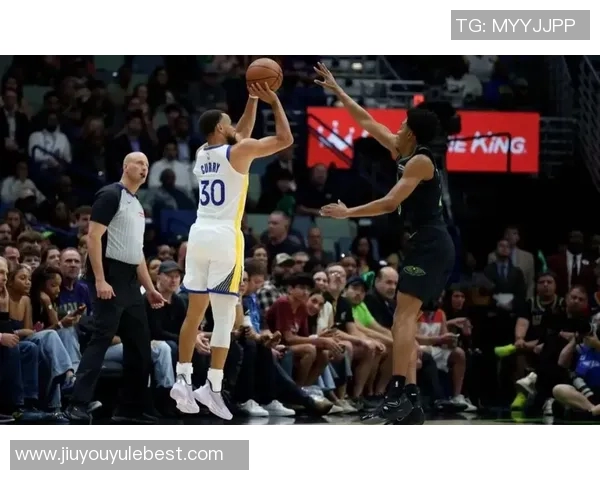 本赛季仅有约基奇与杰伦约翰逊达成200分100板50助20断的壮举 本赛季仅有约基奇与杰伦约翰逊达成200分100板50助20断的壮举