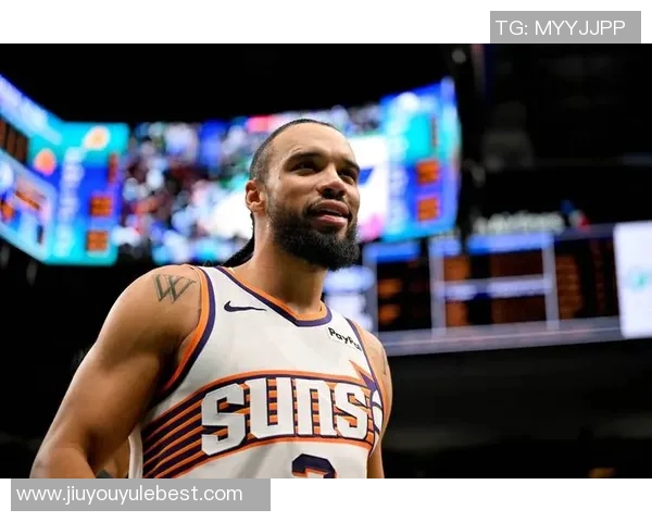 火箭节目主持人分析奥科吉能否接替狄龙并强调控卫需具备防守能力 火箭节目主持人分析奥科吉能否接替狄龙并强调控卫需具备防守能力